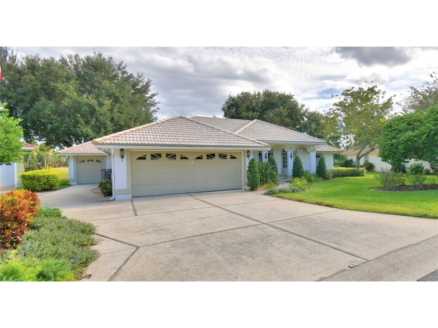 240 Golf Aire Boulevard Winter Haven FL 33884 P4936962 image2