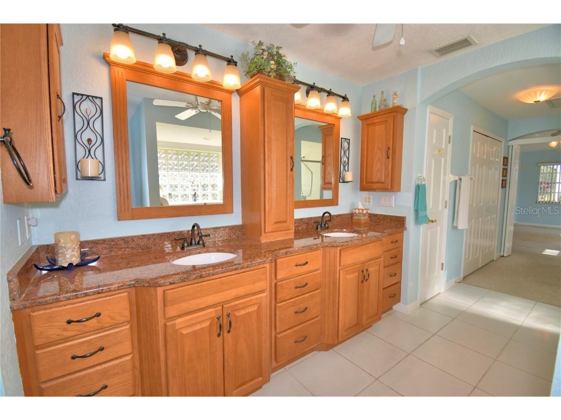 240 Golf Aire Boulevard Winter Haven FL 33884 P4936962 image30