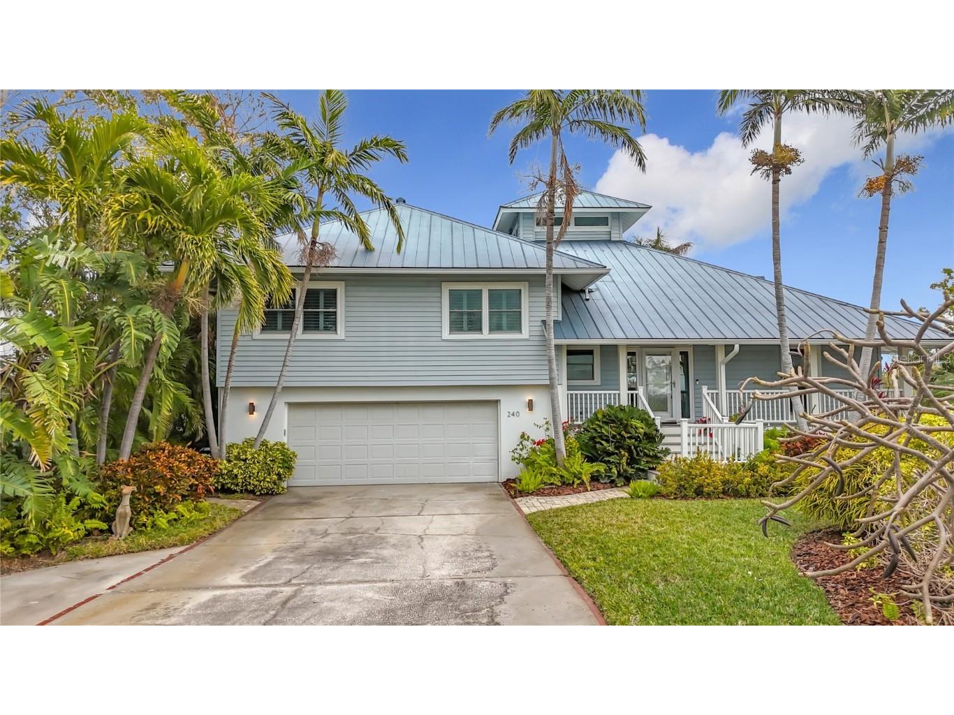 240 Isle Drive Saint Pete Beach FL 33706 TB8334860 image1