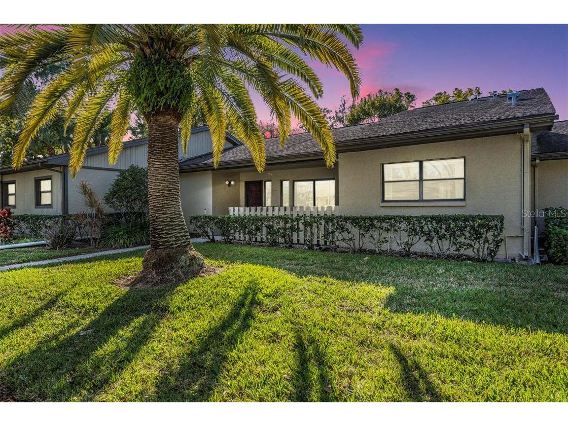 240 James Court Oldsmar FL 34677 U8230737 image1