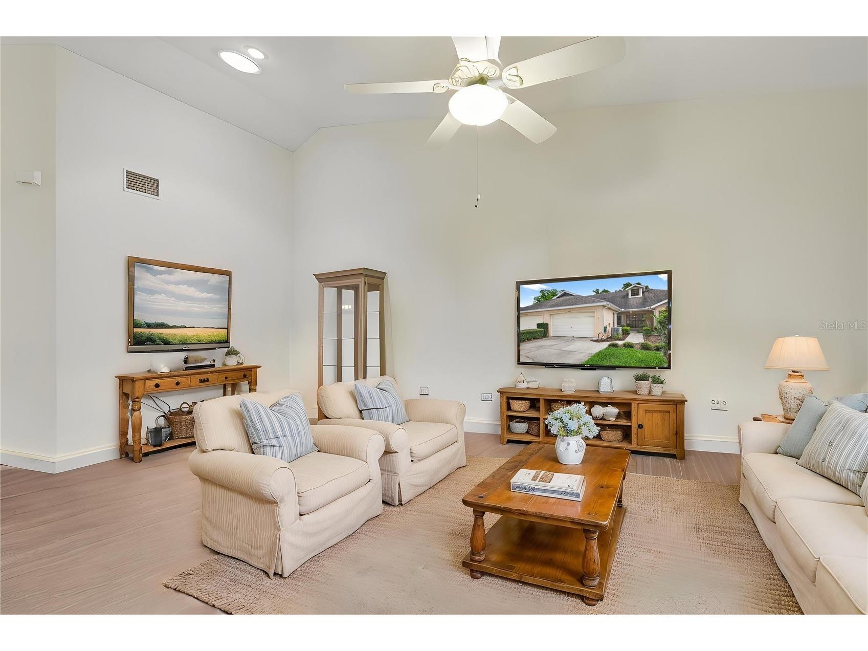 240 Juniper Way Tavares FL 32778 - Canal G5109674 image10