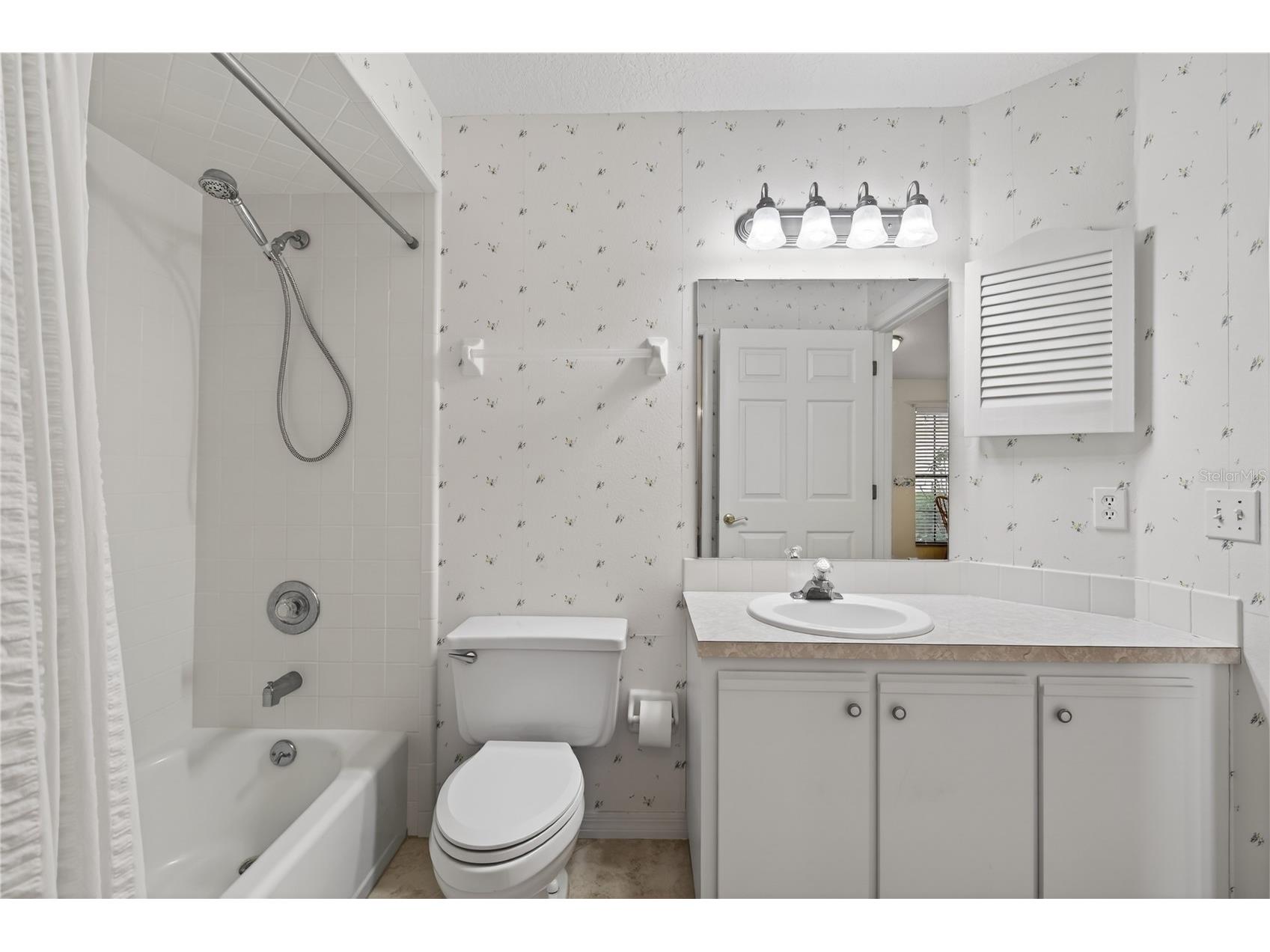 240 Juniper Way Tavares FL 32778 - Canal G5109674 image24