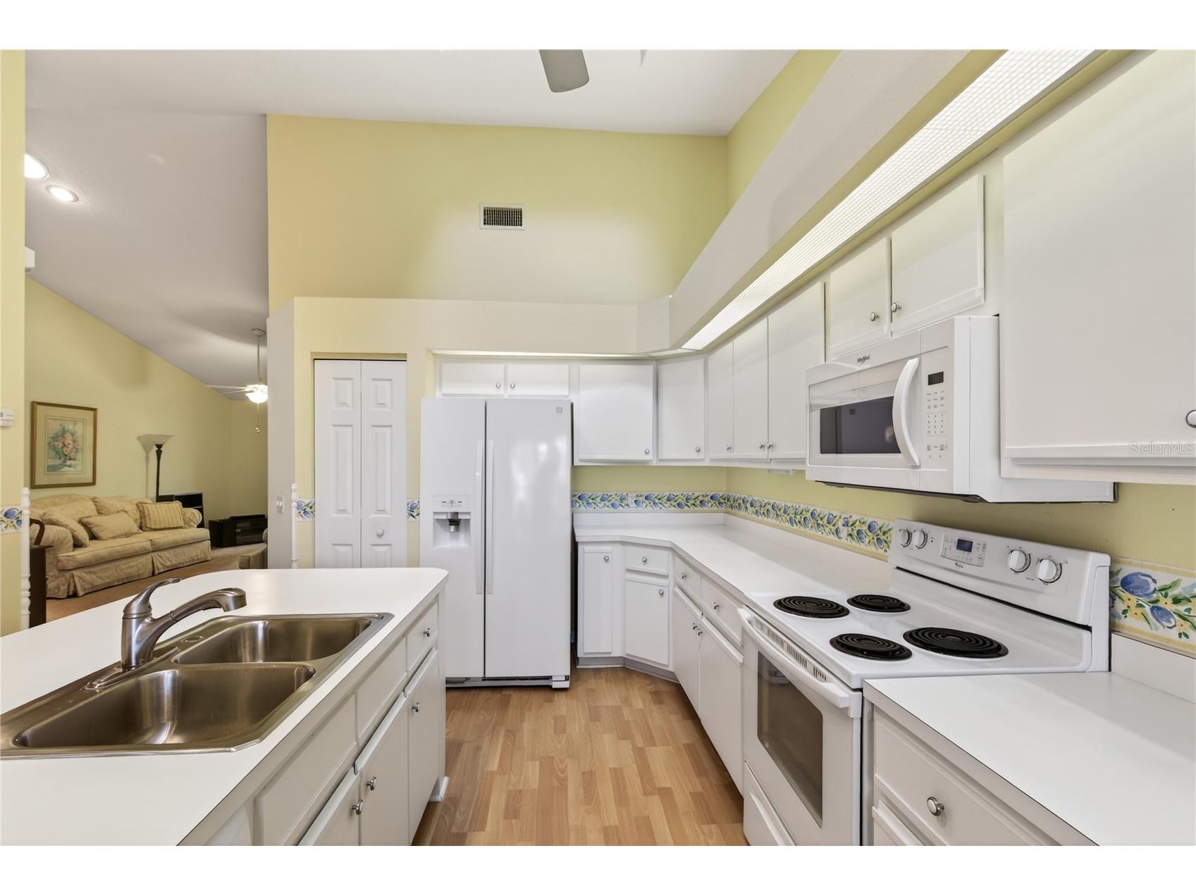 240 Juniper Way Tavares FL 32778 - Canal G5109674 image9