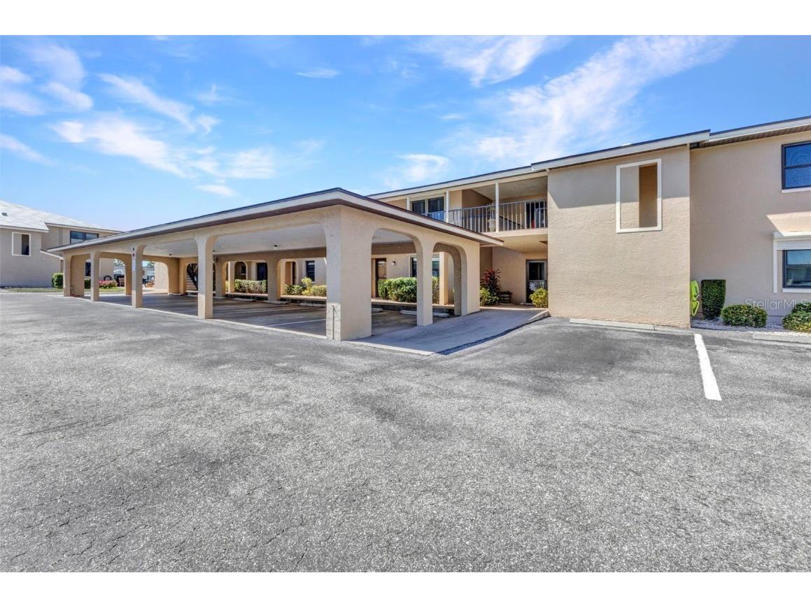 240 Lewis Circle #28 Punta Gorda FL 33950 C7506778 image1