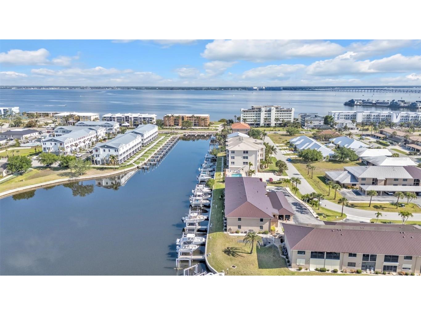 240 Lewis Circle #29 Punta Gorda FL 33950 C7514161 image1