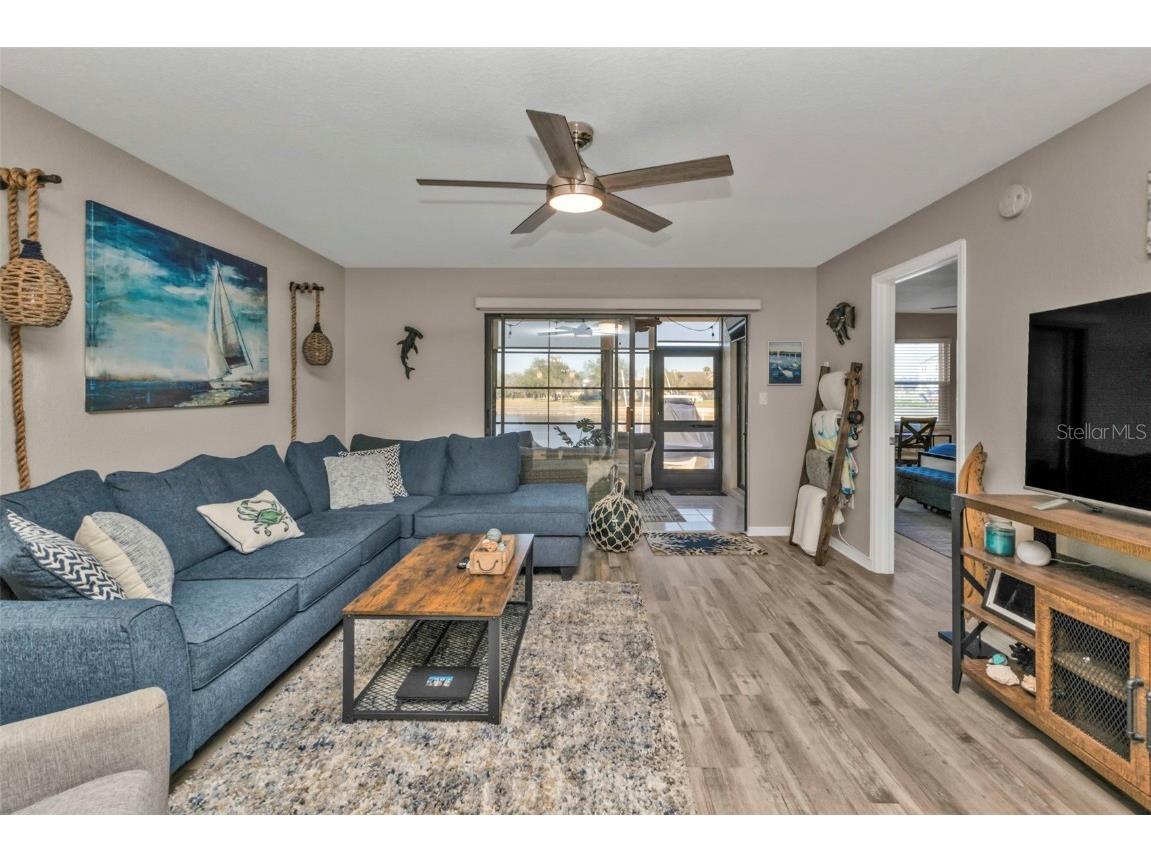 240 Lewis Circle #29 Punta Gorda FL 33950 C7514161 image17