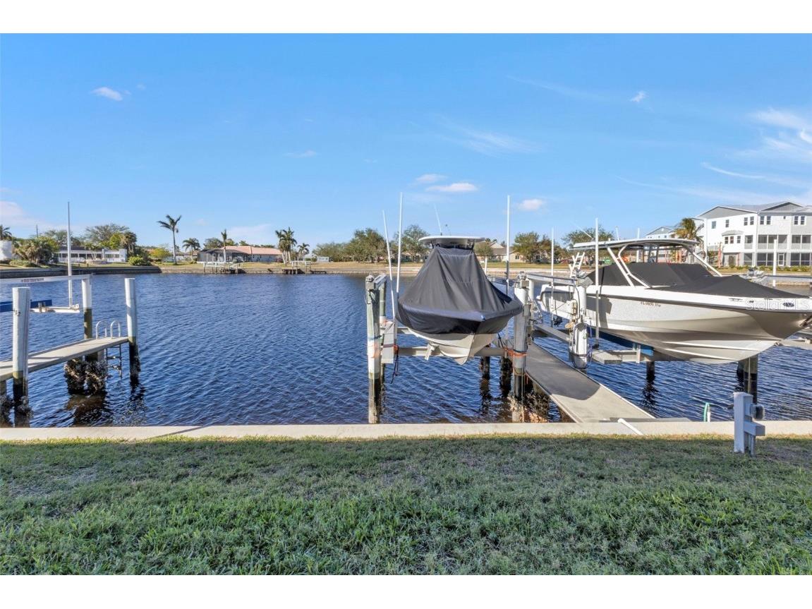 240 Lewis Circle #29 Punta Gorda FL 33950 C7514161 image32