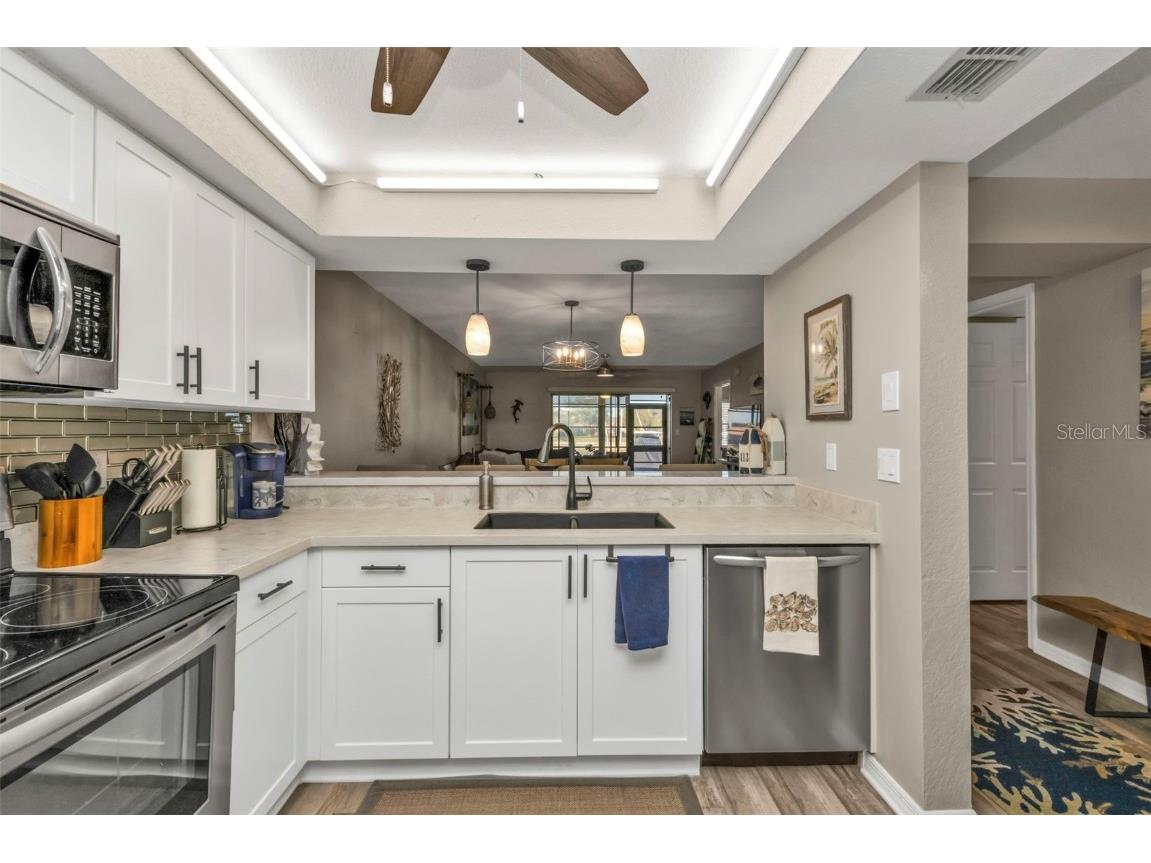 240 Lewis Circle #29 Punta Gorda FL 33950 C7514161 image6