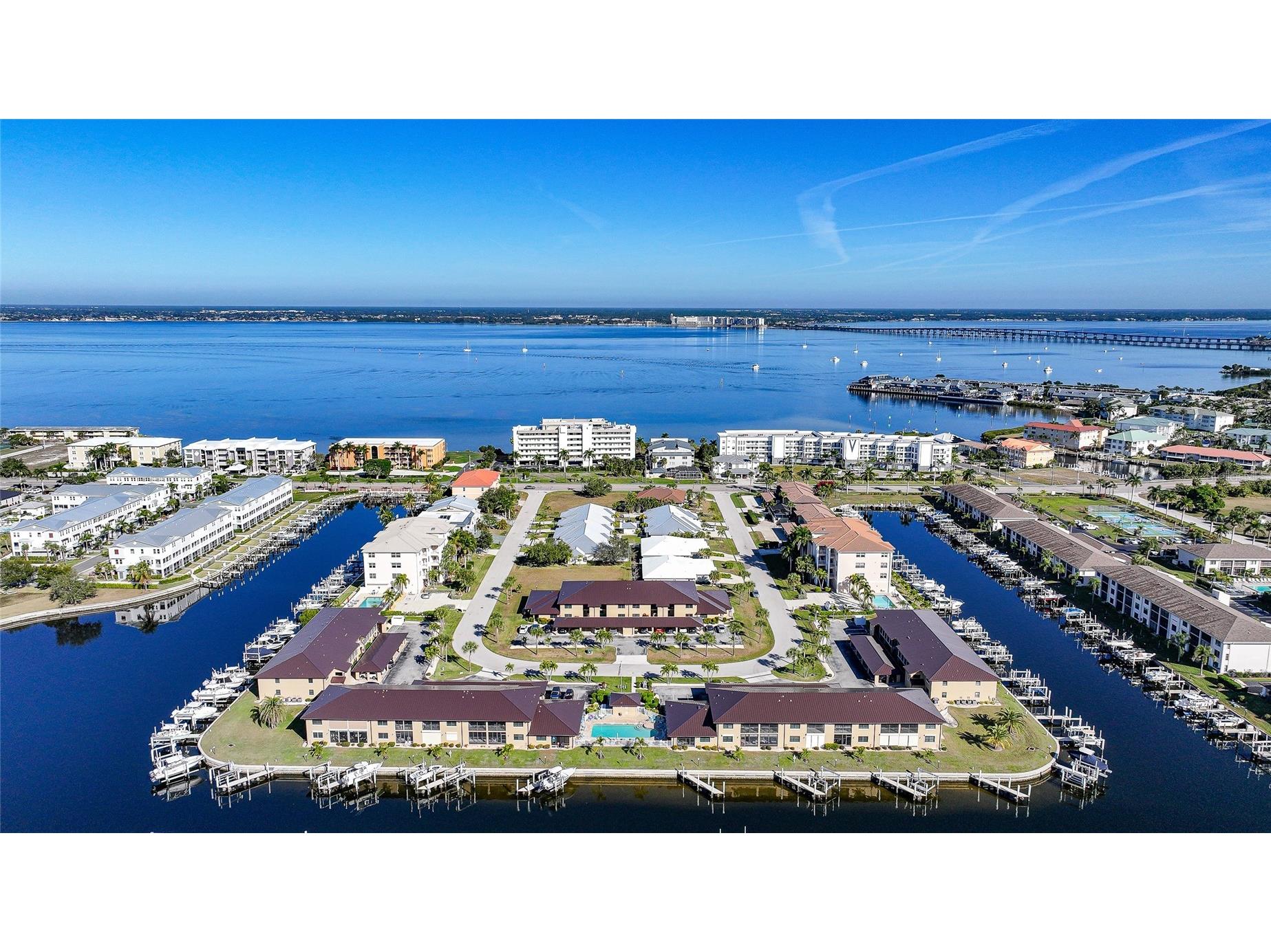 240 Lewis Circle #513 Punta Gorda FL 33950 C7519586 image1