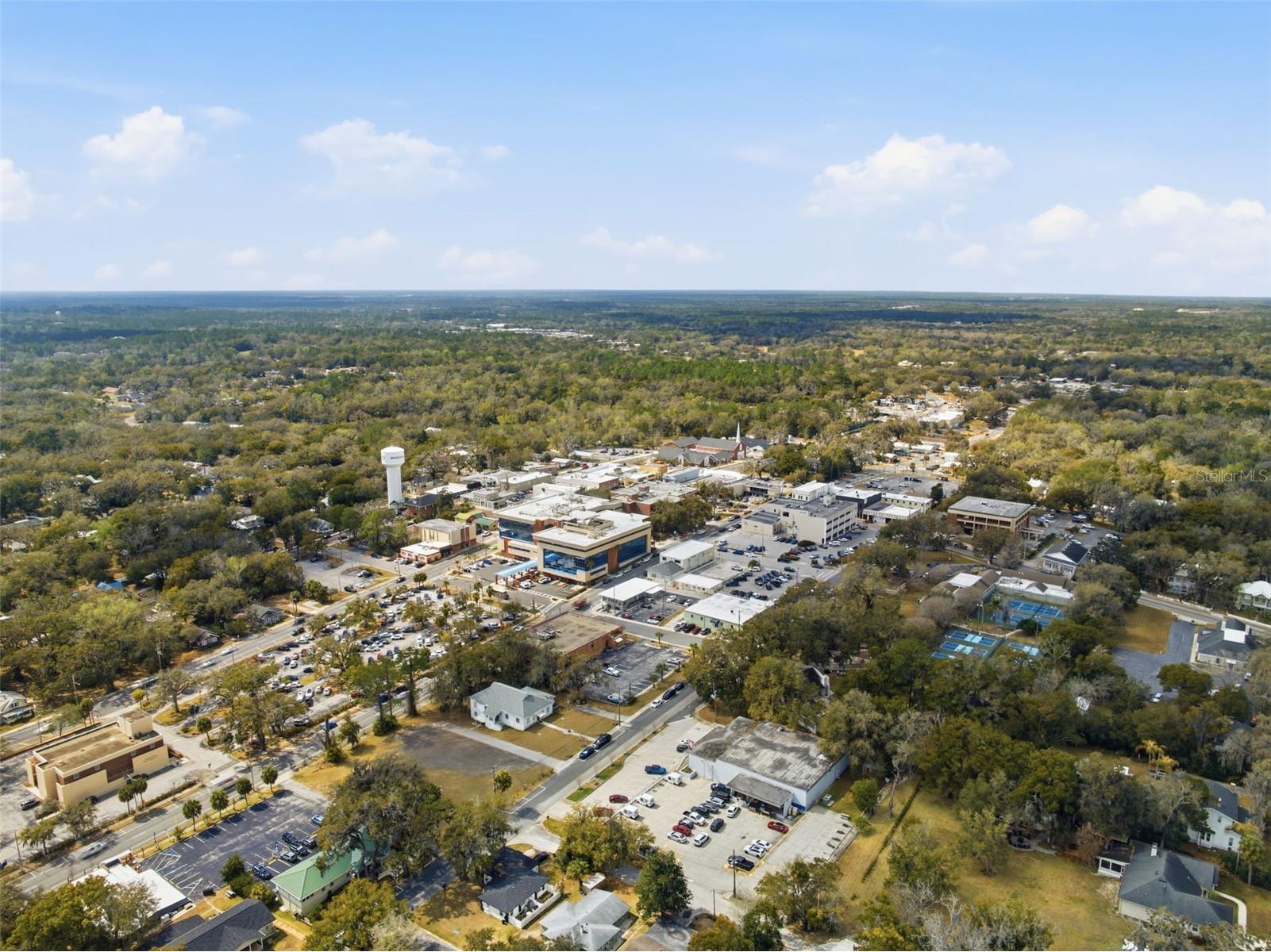 240 Olive Street Brooksville FL 34601 W7883198 image72