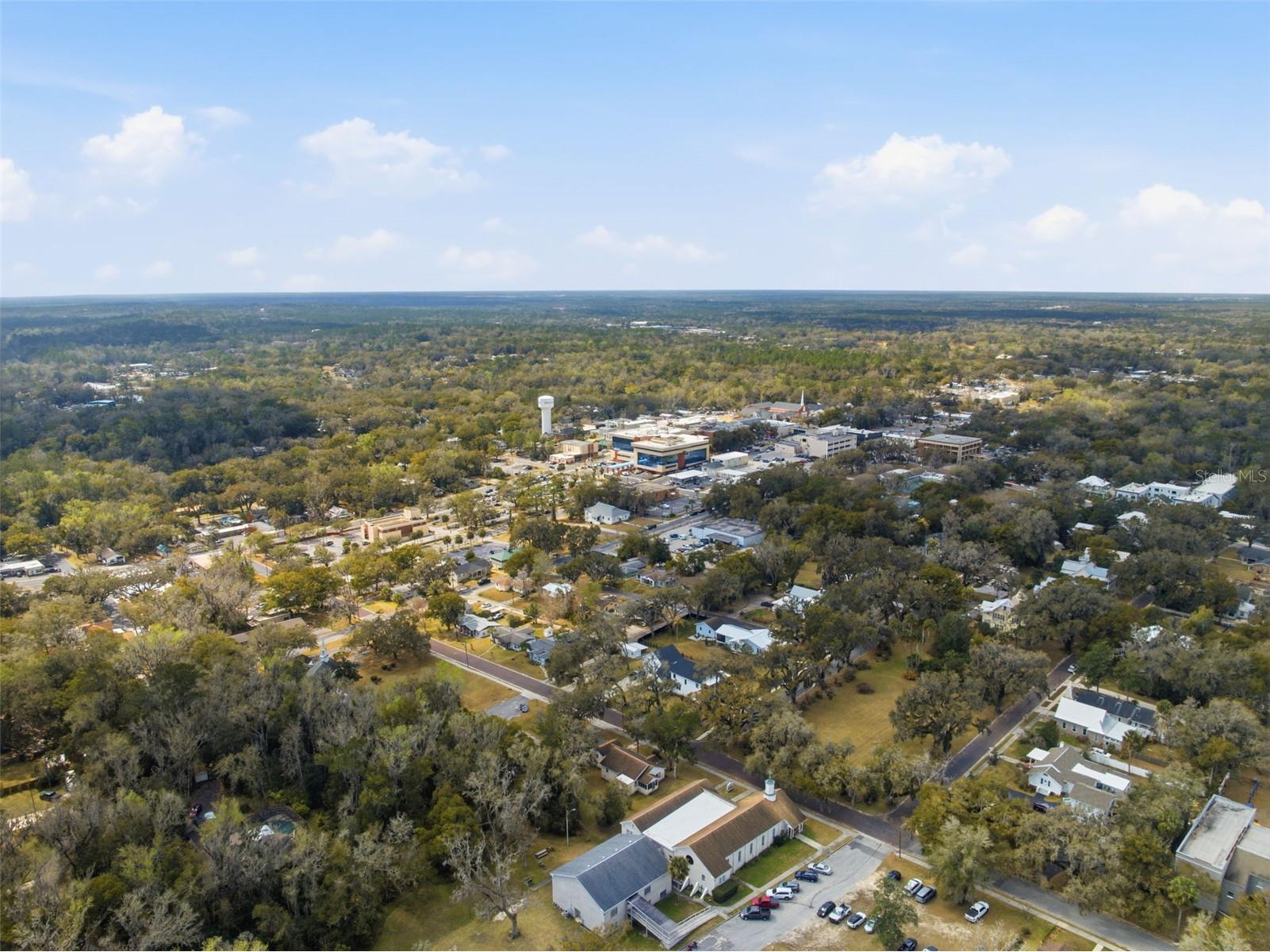 240 Olive Street Brooksville FL 34601 W7883198 image73