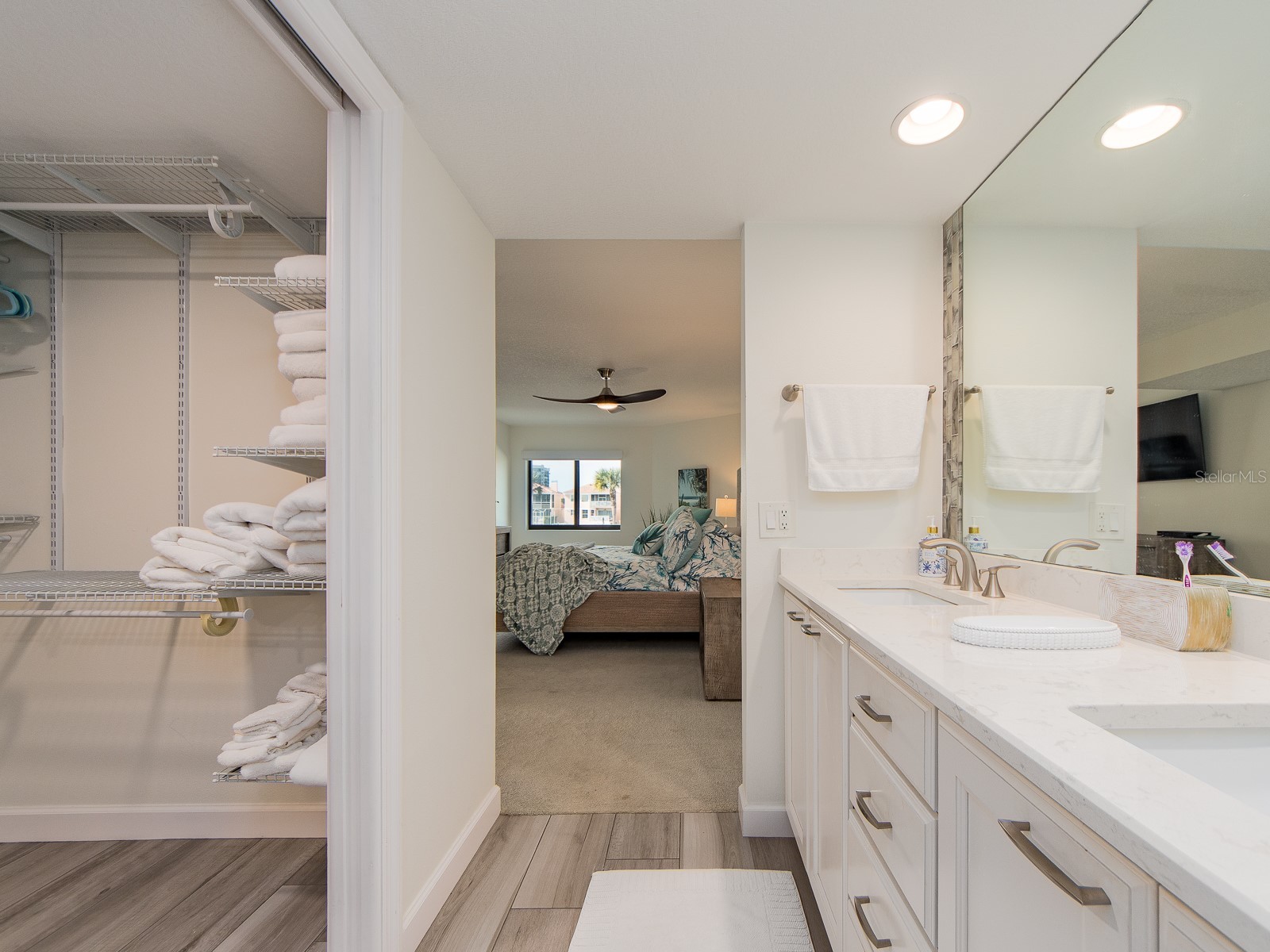 240 Sand Key Estates Drive #216 Clearwater Beach FL 33767 TB8459233 image22
