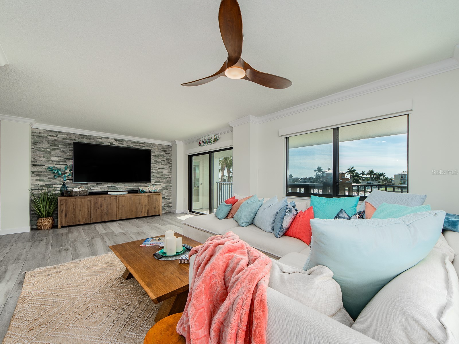 240 Sand Key Estates Drive #216 Clearwater Beach FL 33767 TB8459233 image5