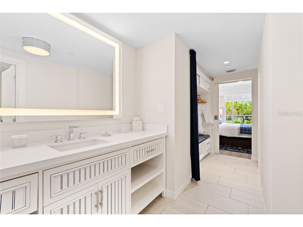 240 Sands Point Road #4102 Longboat Key FL 34228 - GULF OF MEXICO A4663925 image14