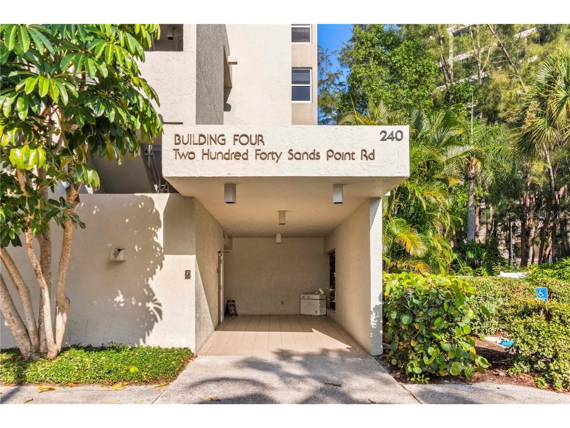 240 Sands Point Road #4102 Longboat Key FL 34228 - GULF OF MEXICO A4663925 image2