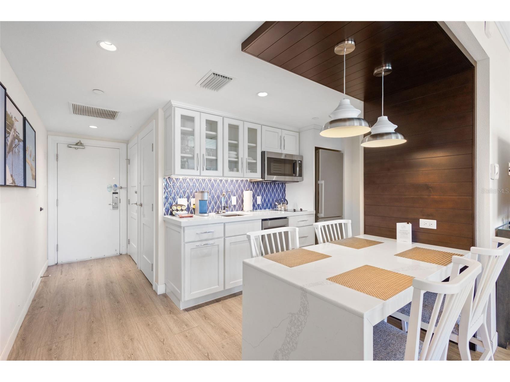 240 Sands Point Road #4104 Longboat Key FL 34228 - GULF OF MEXICO A4694224 image13