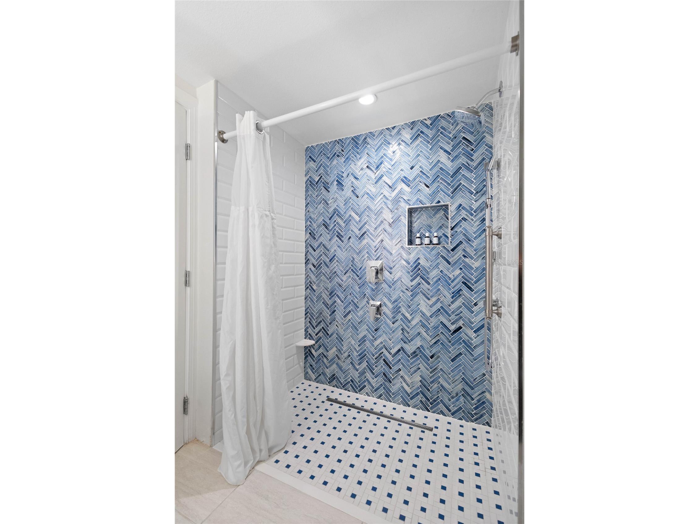 240 Sands Point Road #4104 Longboat Key FL 34228 - GULF OF MEXICO A4694224 image21
