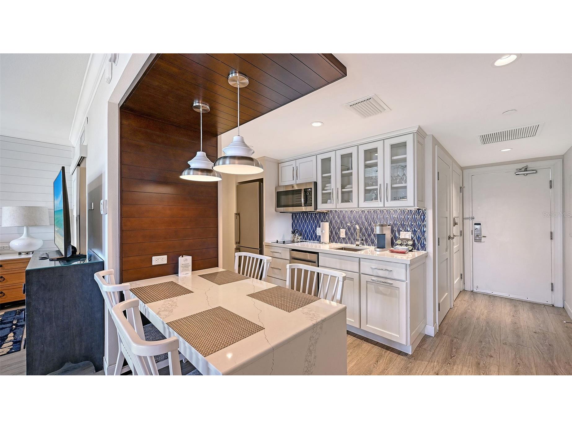 240 Sands Point Road #4205 Longboat Key FL 34228 A4667038 image10