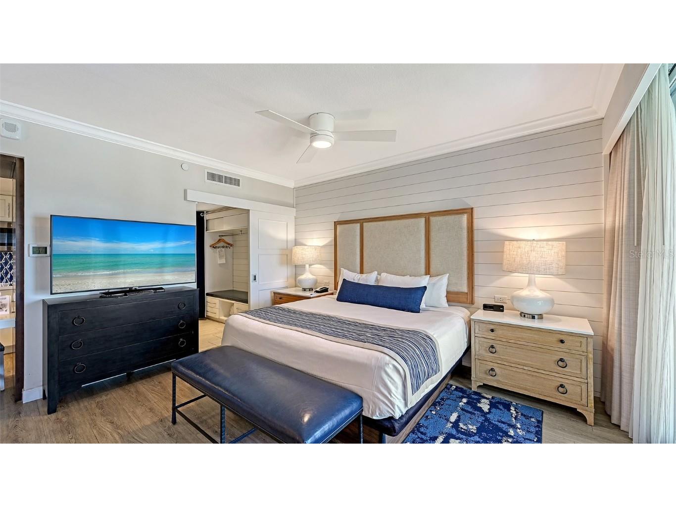 240 Sands Point Road #4206 Longboat Key FL 34228 A4667039 image14