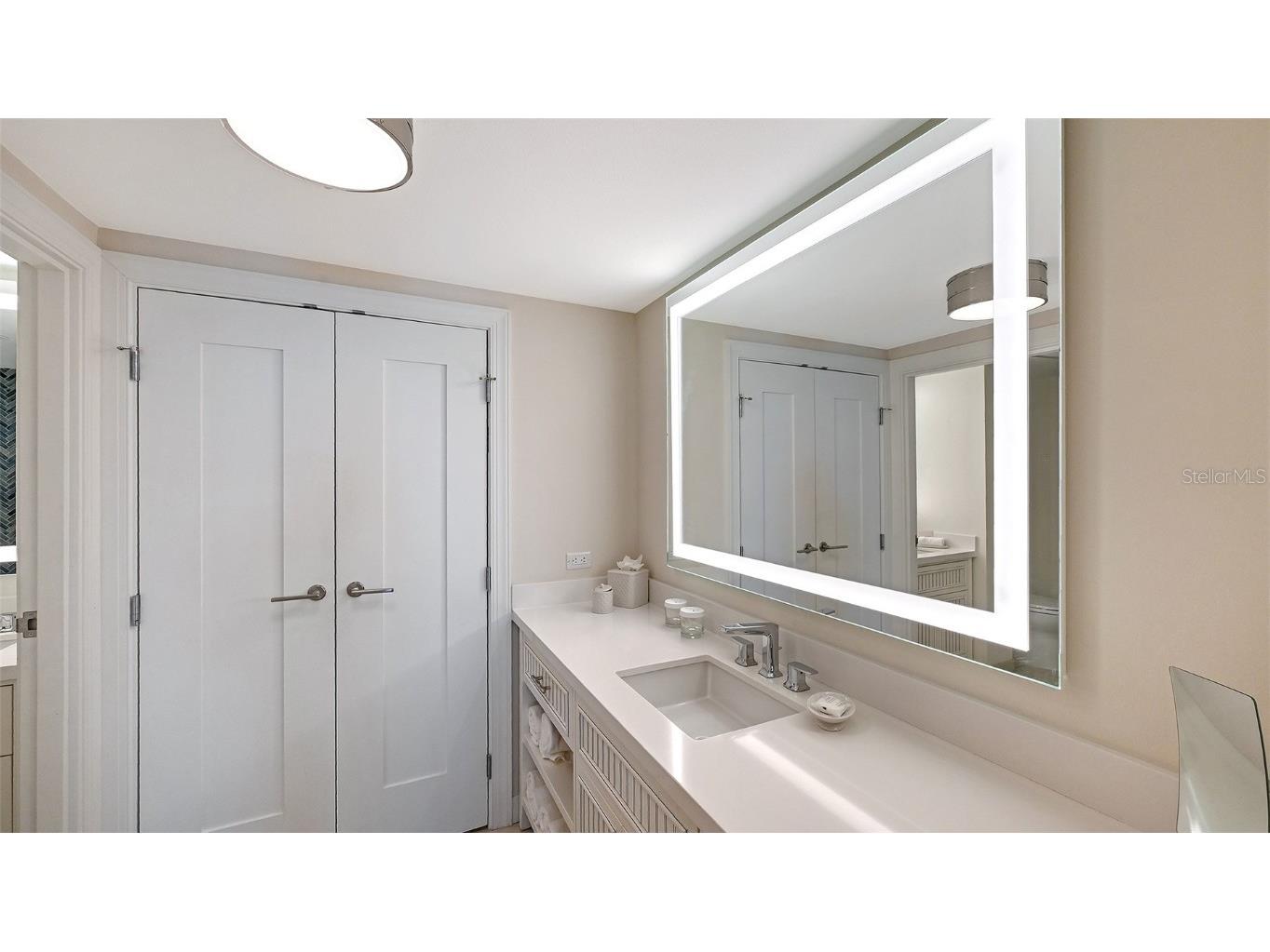 240 Sands Point Road #4206 Longboat Key FL 34228 A4667039 image17