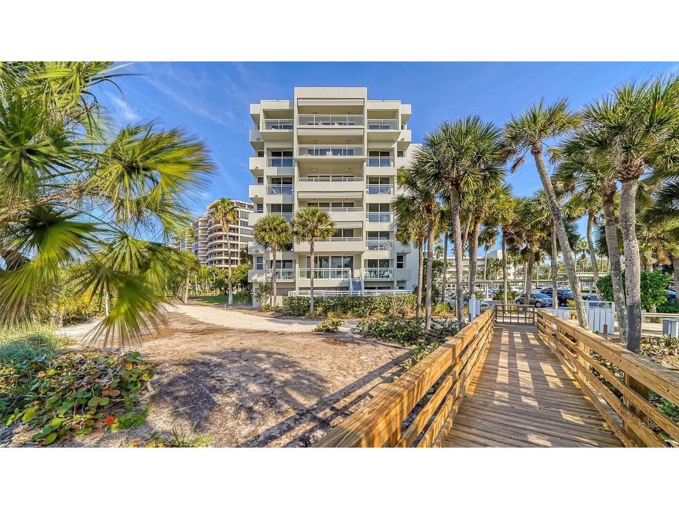 240 Sands Point Road #4206 Longboat Key FL 34228 A4667039 image28