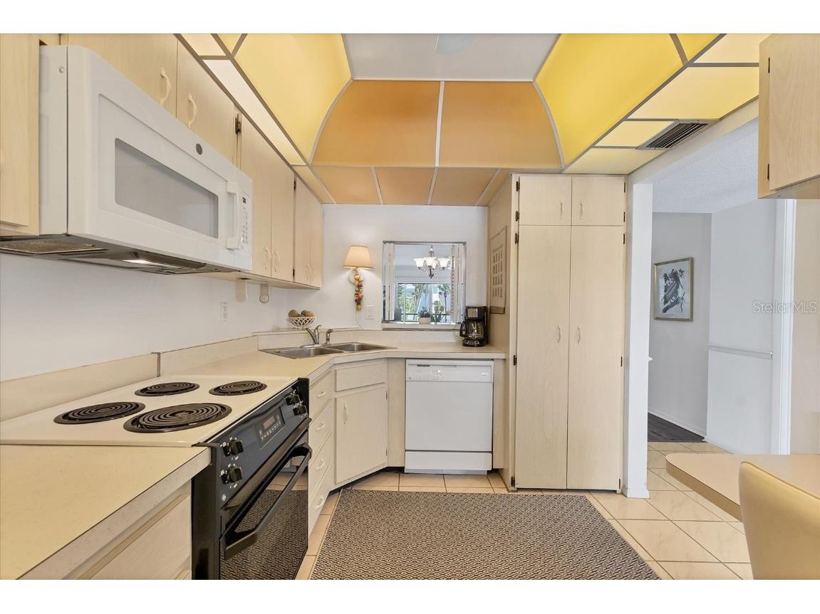 240 Santa Maria Street #224 Venice FL 34285 - ICW & ROBERTS BAY A4666392 image24