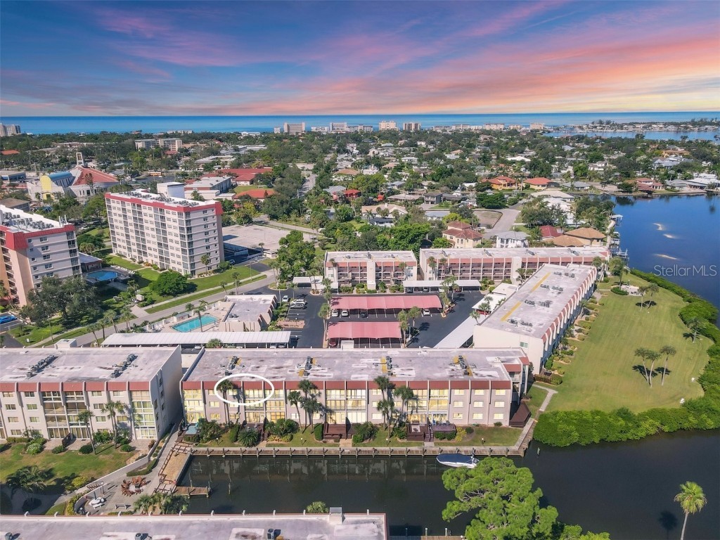 240 Santa Maria Street #328 Venice FL 34285 - ICW & BELLA COSTA BOAT BASIN A4665832 image2