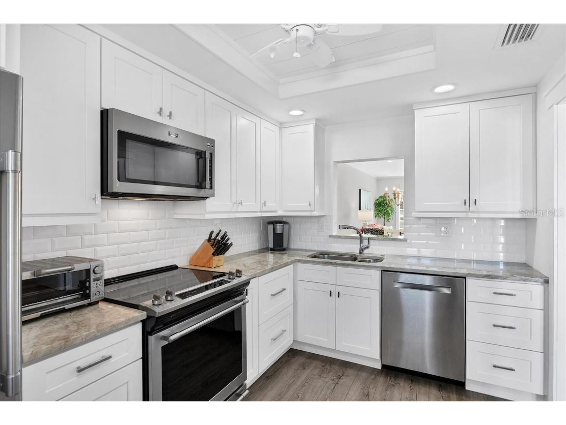 240 Santa Maria Street #328 Venice FL 34285 - ICW & BELLA COSTA BOAT BASIN A4665832 image22