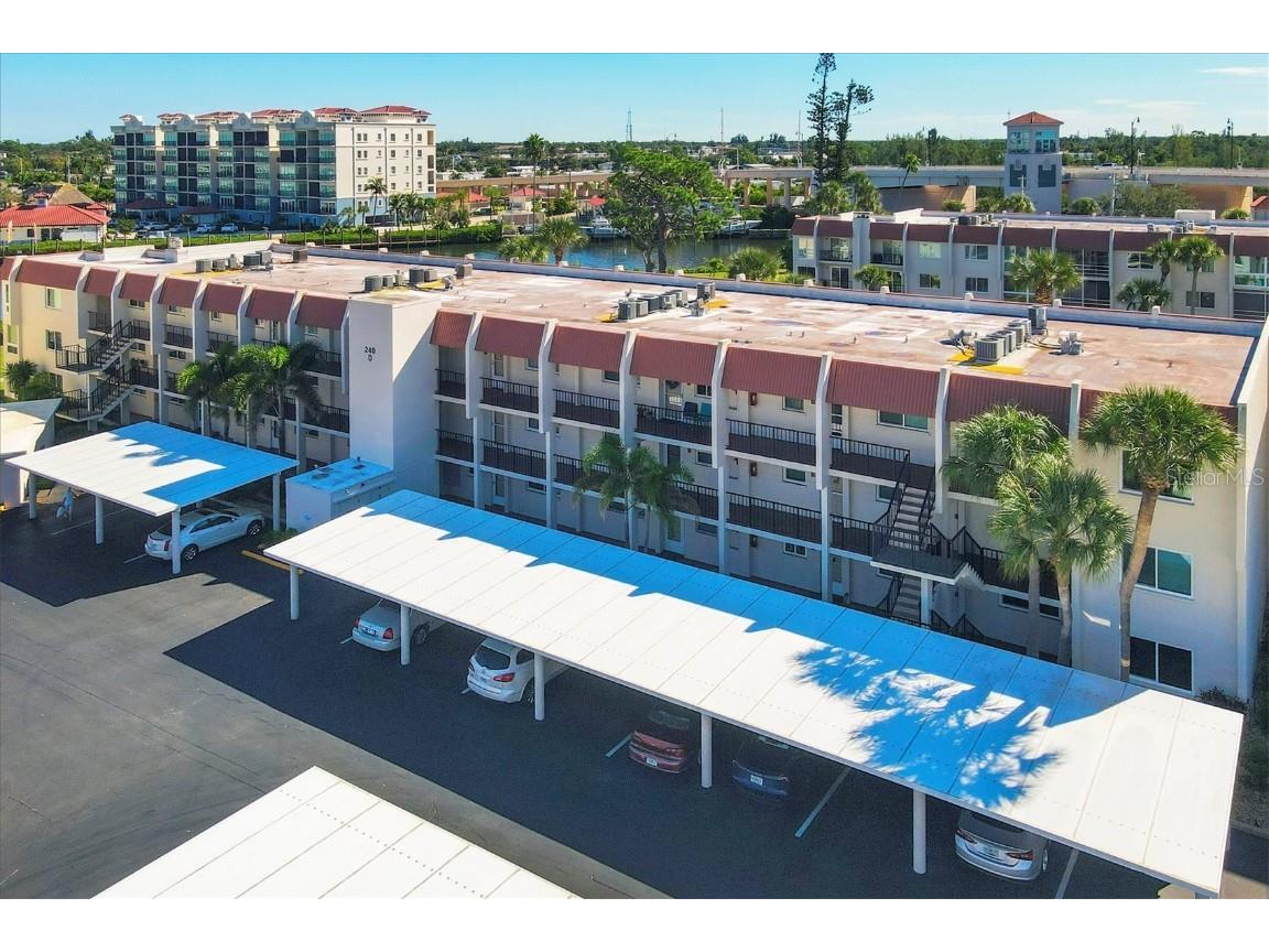 240 Santa Maria Street #328 Venice FL 34285 - ICW & BELLA COSTA BOAT BASIN A4665832 image8