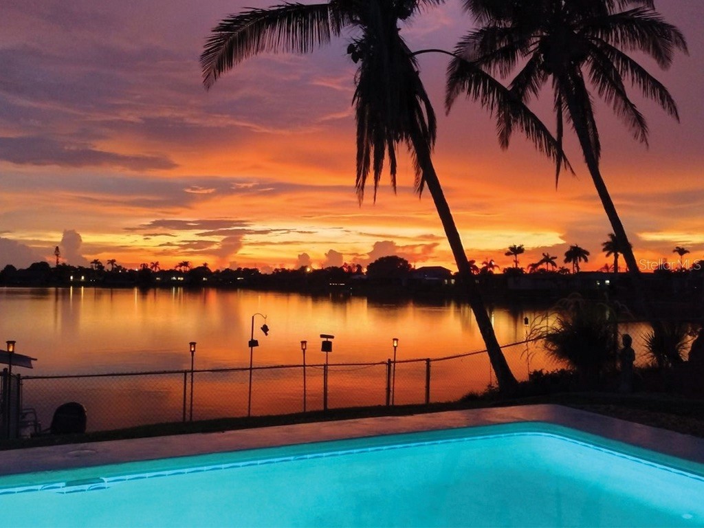 240 SE 20th Place Cape Coral FL 33990 - LAKE MANITOBA C7519953 image1