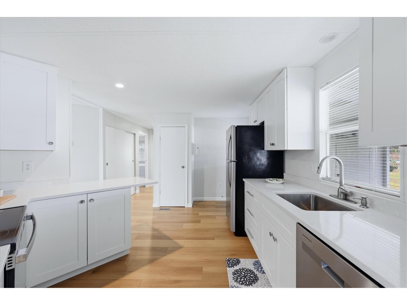240 Via De Luna Englewood FL 34224 D6146764 image17