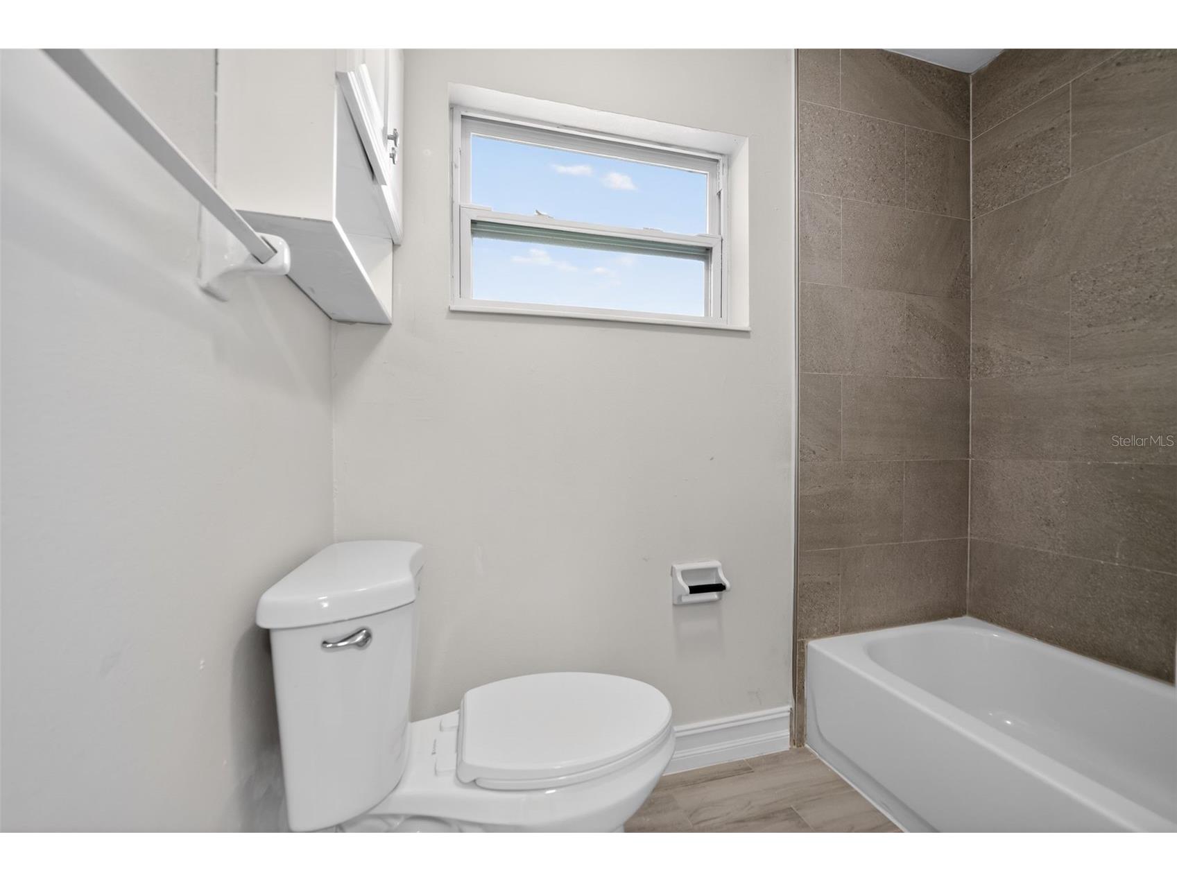 240 W 13th Street Apopka FL 32703 TB8486422 image20
