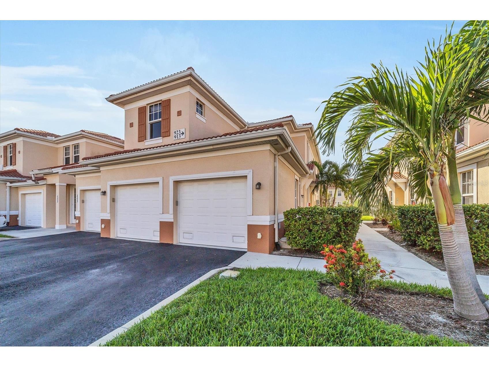 240 W End Drive #923 Punta Gorda FL 33950 A4694002 image1