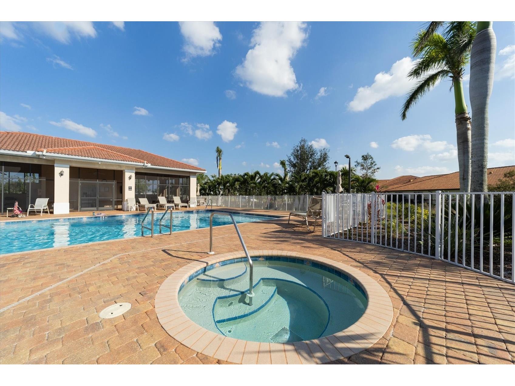240 W End Drive #923 Punta Gorda FL 33950 A4694002 image35