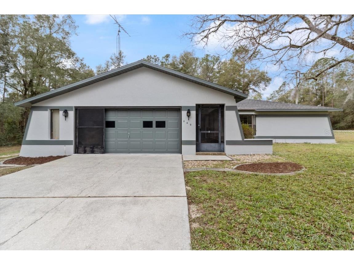 240 W Nova Place Citrus Springs FL 34434 G5077328 image1