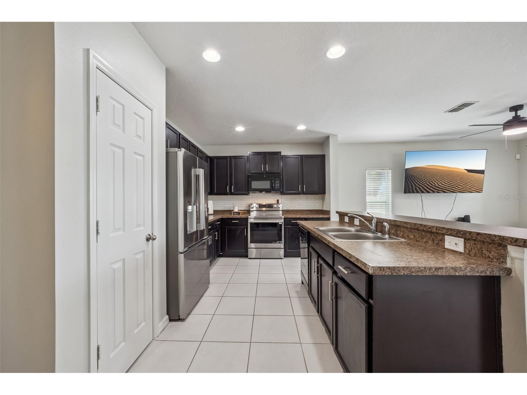 240 Whispering Pines Way Davenport FL 33837 O6395457 image13