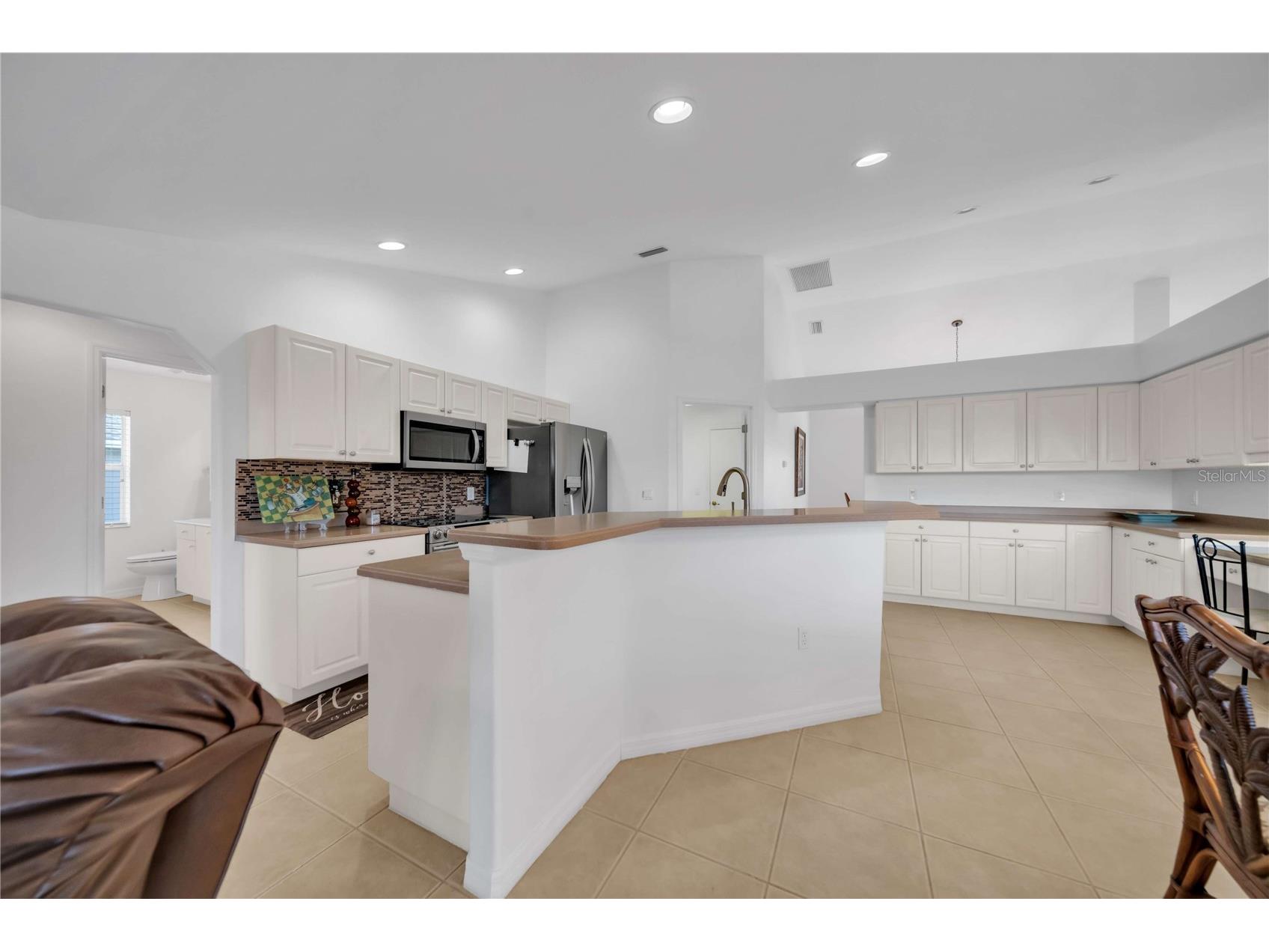 240 White Marsh Lane Rotonda West FL 33947 A4680195 image14