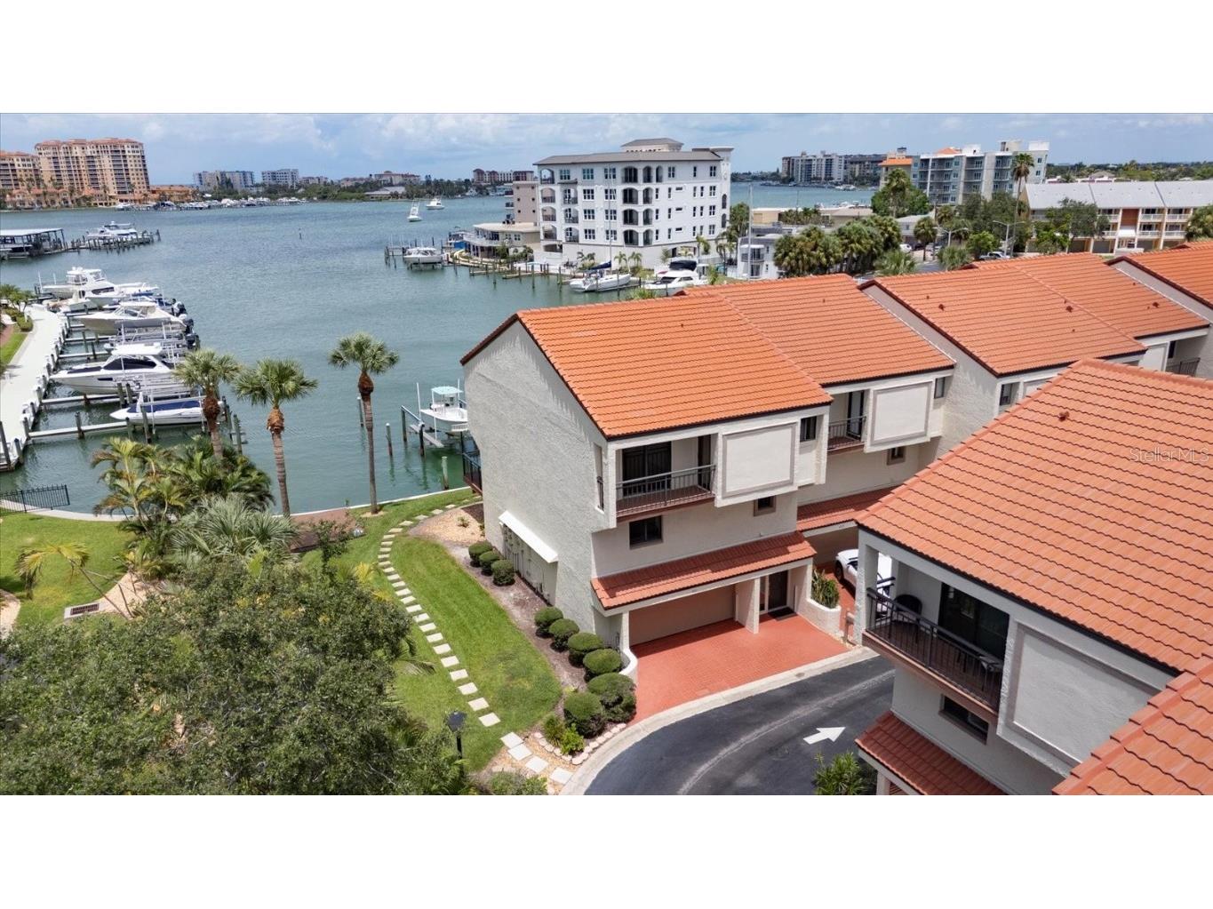 240 Windward Passage #401 Clearwater Beach FL 33767 TB8418196 image2