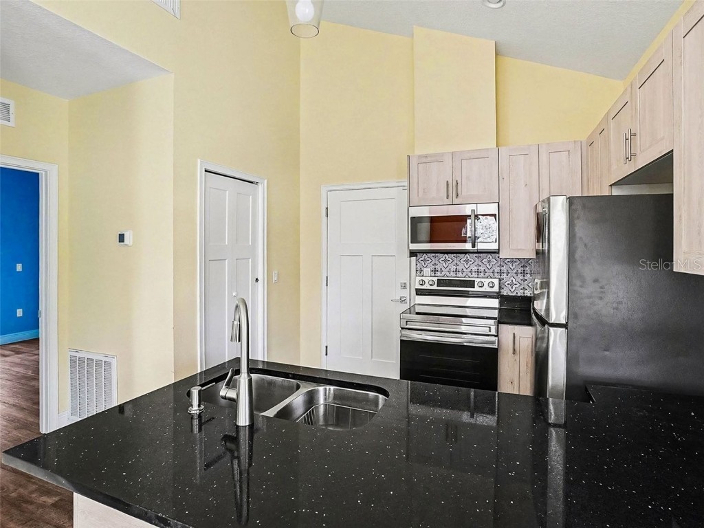 2400 10th Street Orlando FL 32820 O6370943 image37