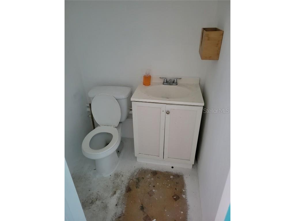 2400 25th Street N #2460 Saint Petersburg FL 33713 TB8342429 image12