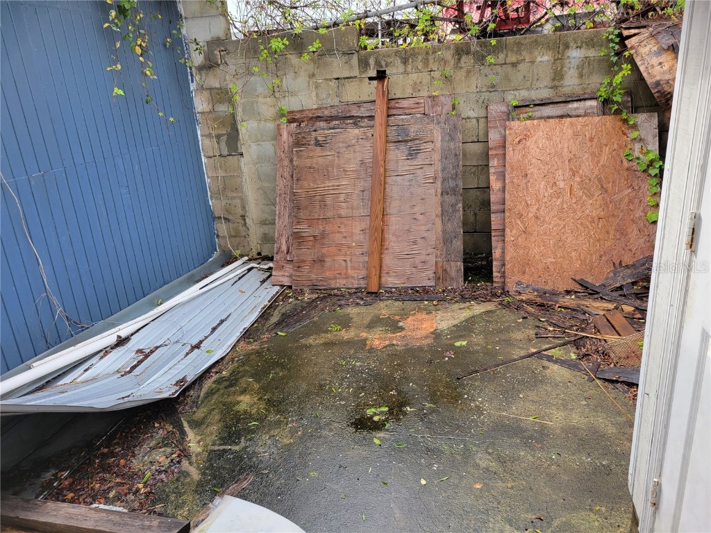 2400 25th Street N #2460 Saint Petersburg FL 33713 TB8342429 image5