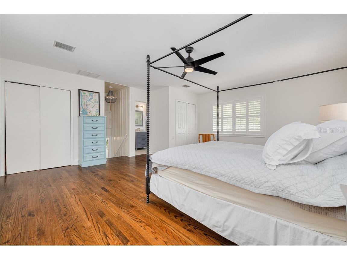 2400 9th Avenue N Saint Petersburg FL 33713 TB8417413 image19