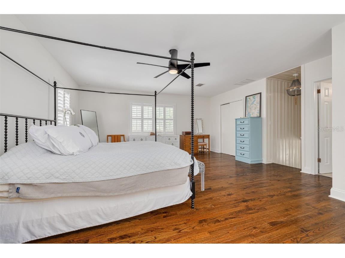 2400 9th Avenue N Saint Petersburg FL 33713 TB8417413 image20