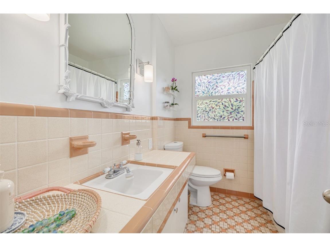 2400 9th Avenue N Saint Petersburg FL 33713 TB8417413 image26