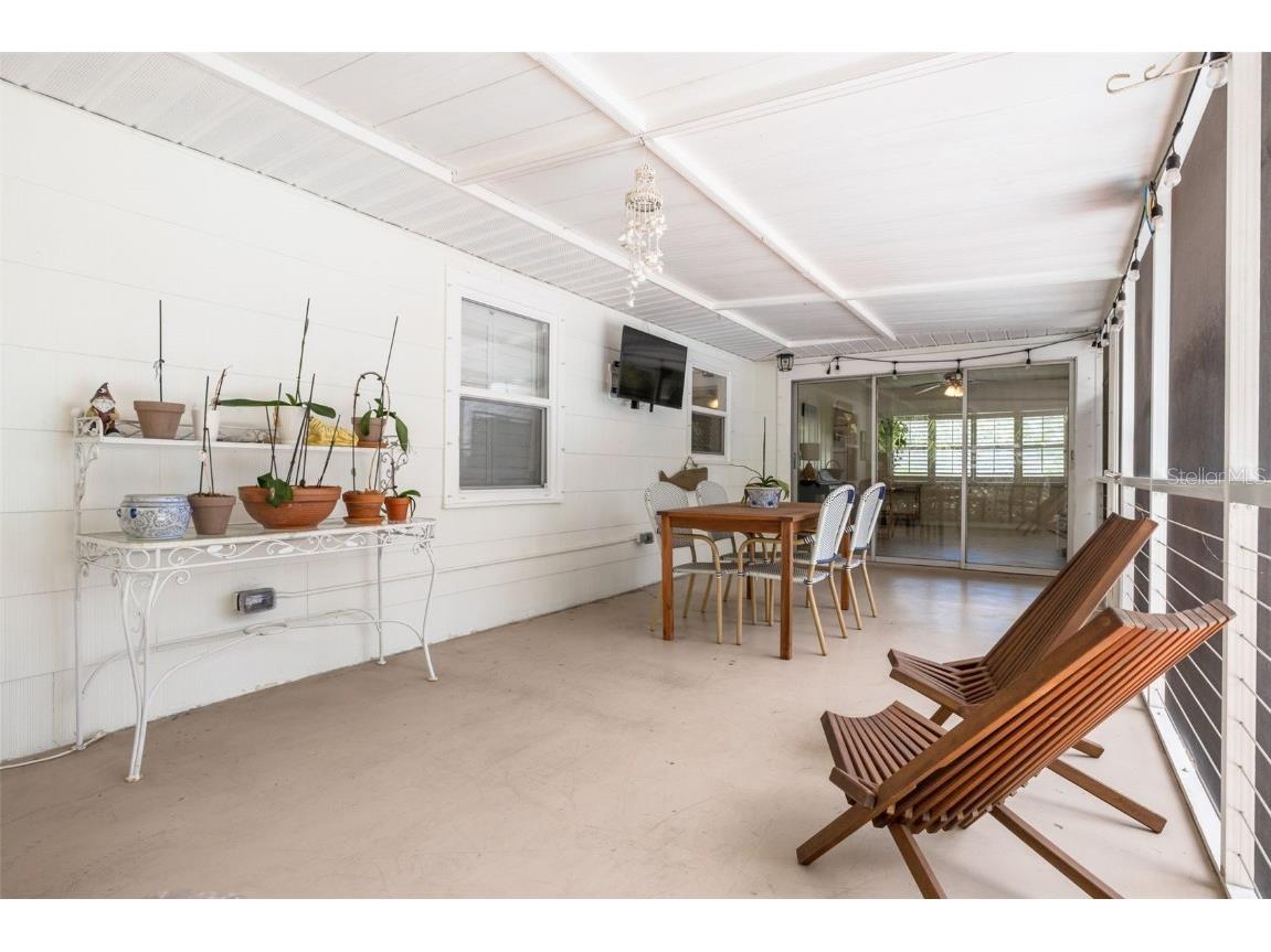 2400 9th Avenue N Saint Petersburg FL 33713 TB8417413 image29