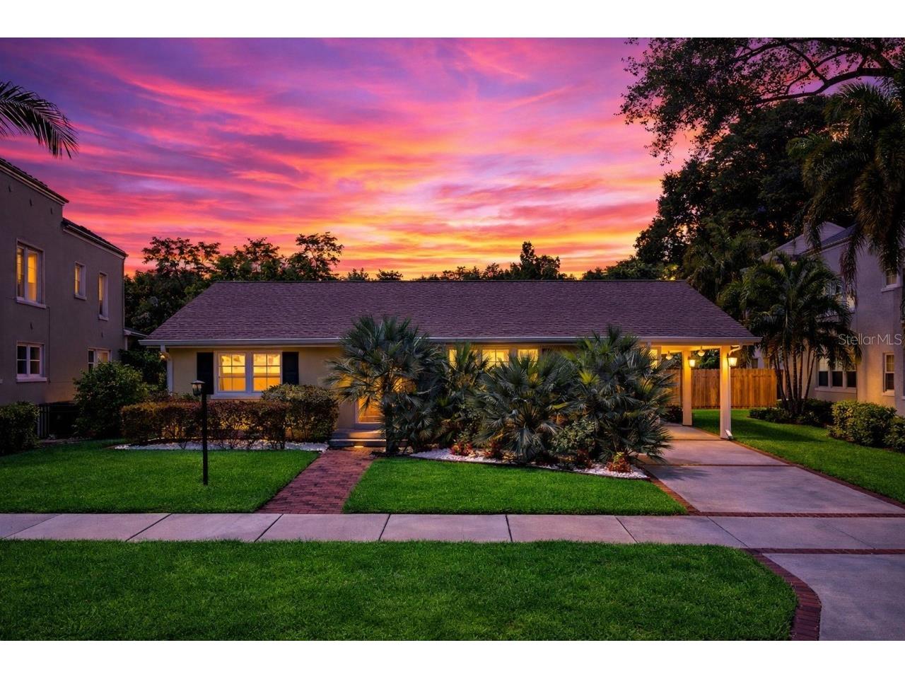 2400 Andalusia Way NE Saint Petersburg FL 33704 TB8483281 image1