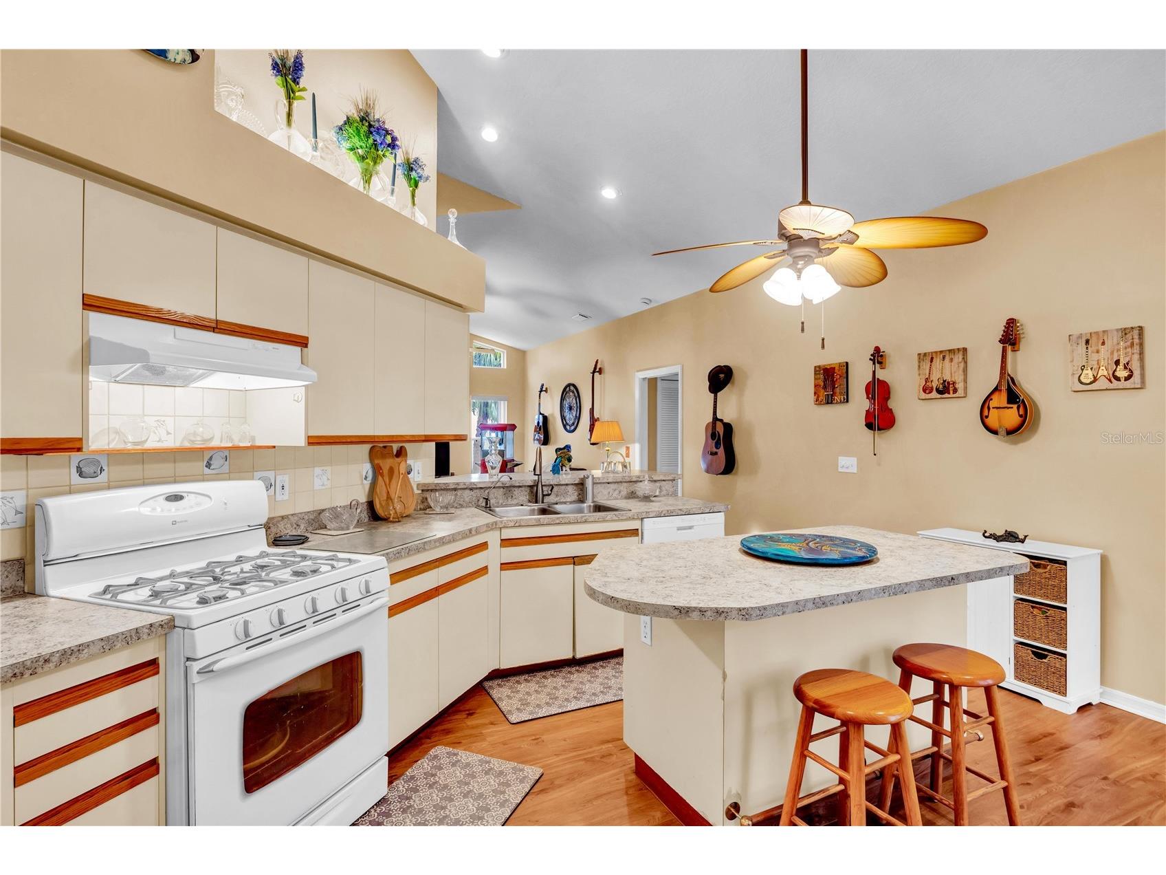 2400 Bent Pine Street Melbourne FL 32935 O6424370 image18