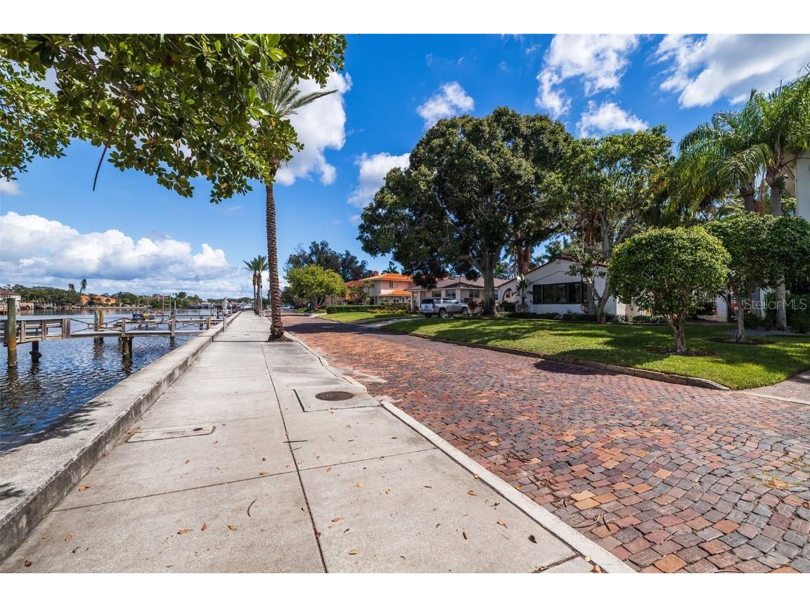 2400 Coffee Pot Boulevard NE Saint Petersburg FL 33704 - COFFEE POT BAYOU TB8430966 image14