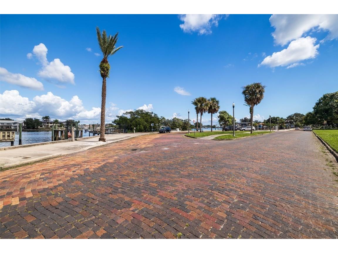 2400 Coffee Pot Boulevard NE Saint Petersburg FL 33704 - COFFEE POT BAYOU TB8430966 image16