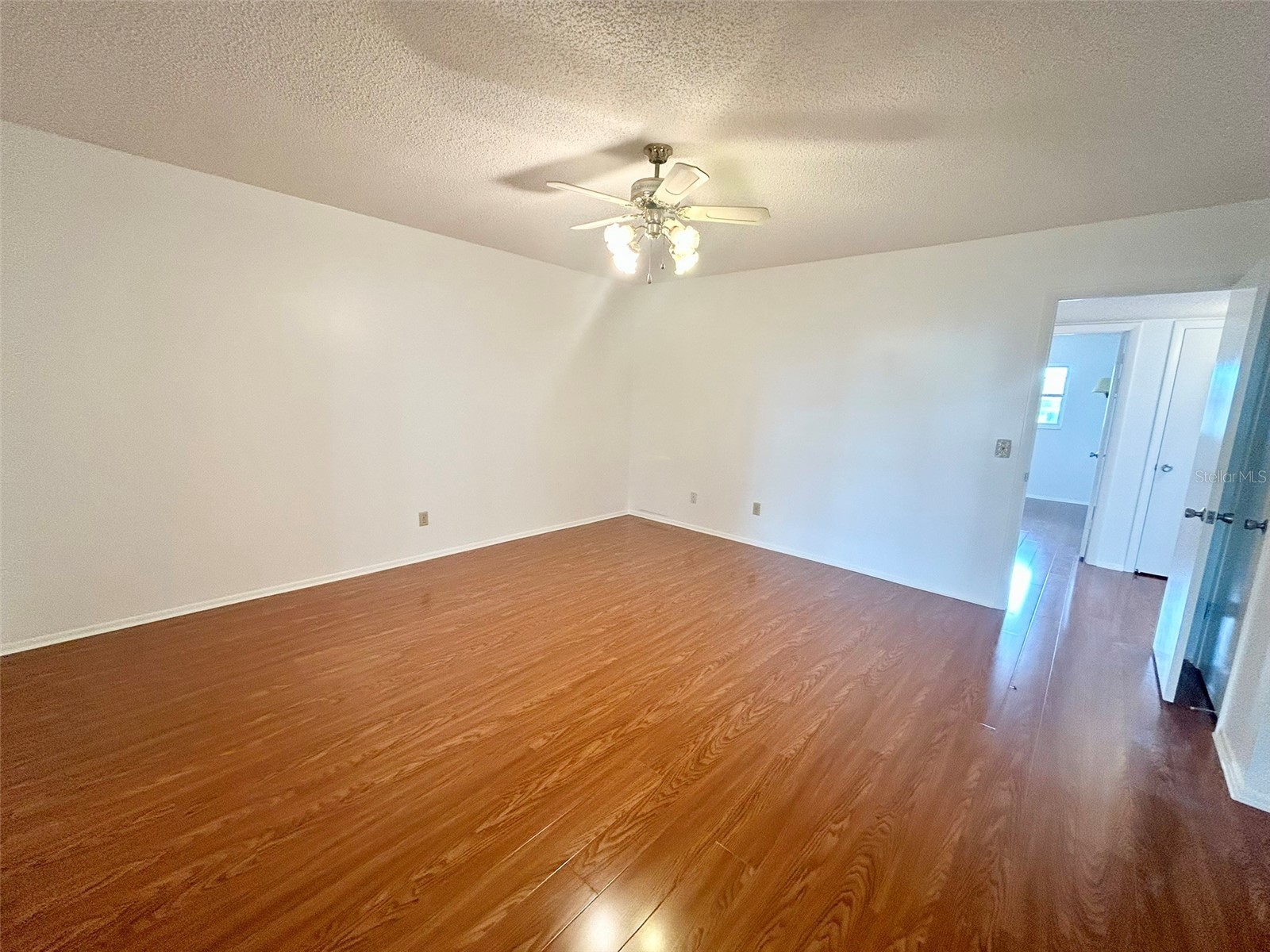 2400 Columbia Drive #18 Clearwater FL 33763 TB8483456 image10